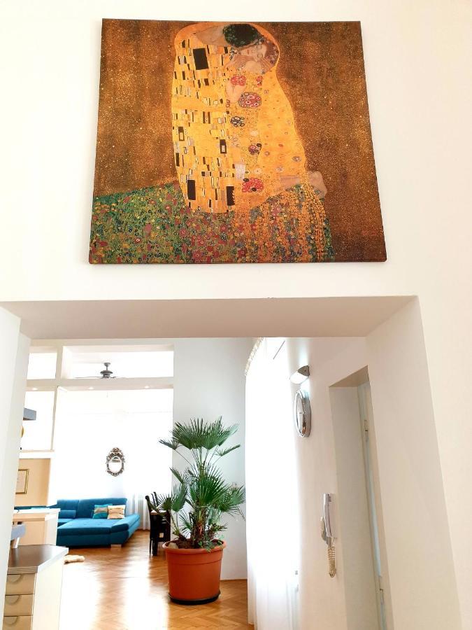 Sunny And Spacious Apartment Near City Centre Vídeň Exteriér fotografie