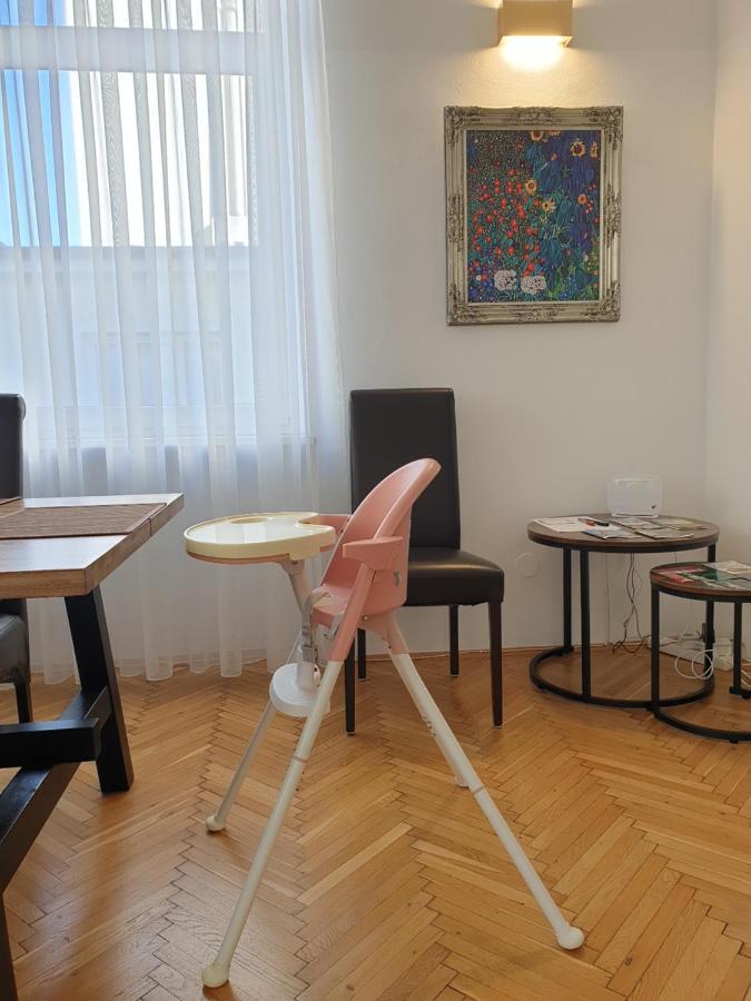 Sunny And Spacious Apartment Near City Centre Vídeň Exteriér fotografie